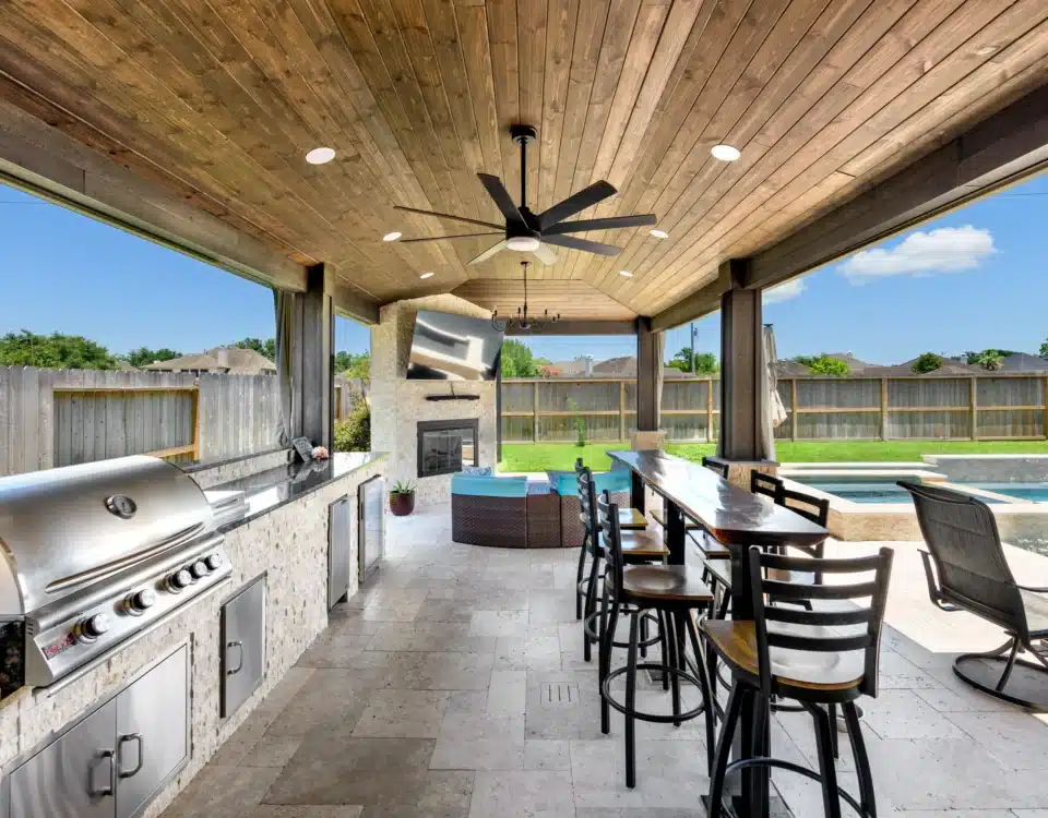 w=8134,h=5295,fit=crop,format=auto